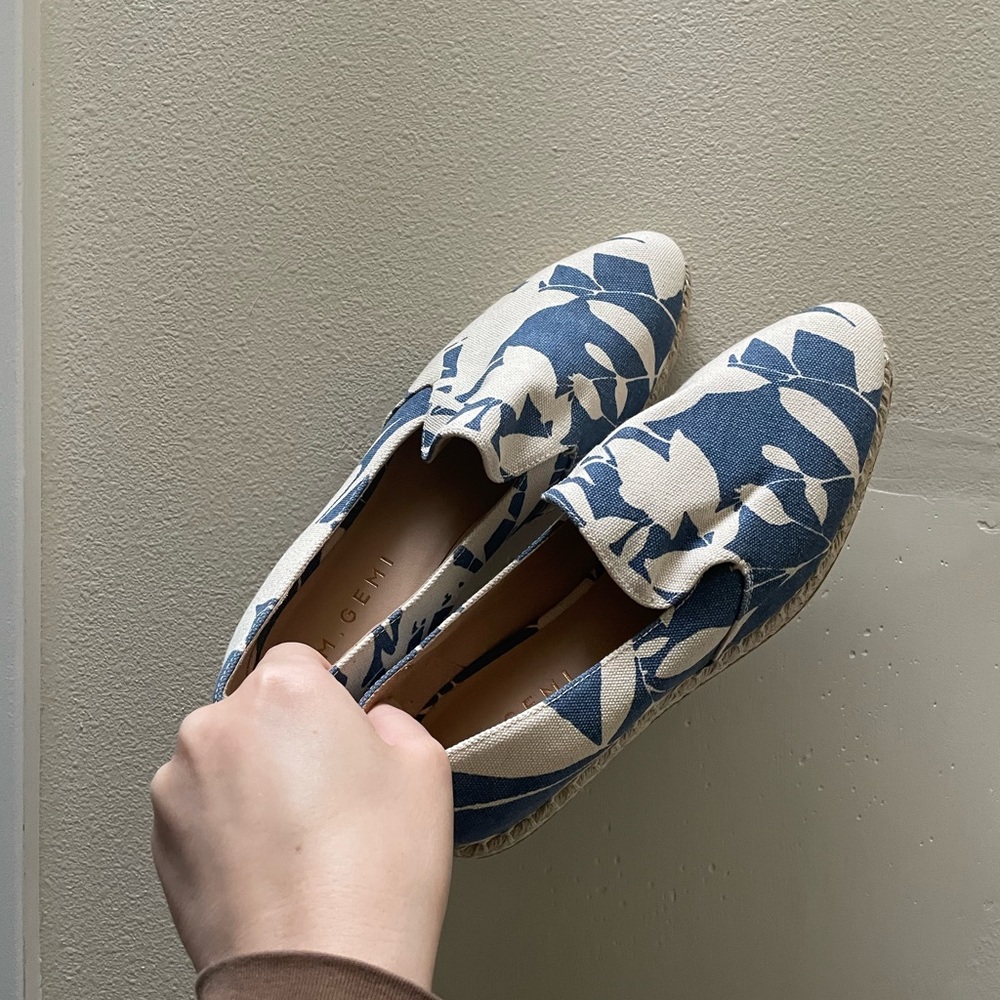 NWOT M. Gemi Blue and White Espadrilles
